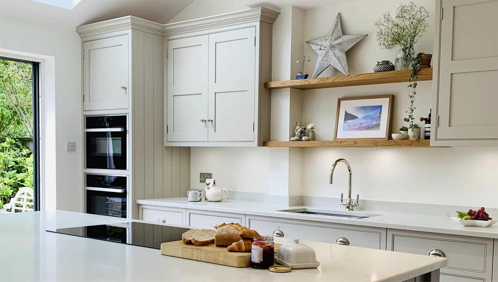 Exquisite handmade kitchen designers in Surrey